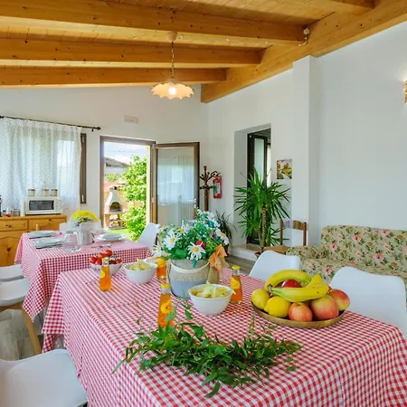 5 Bedroom Cozy In *